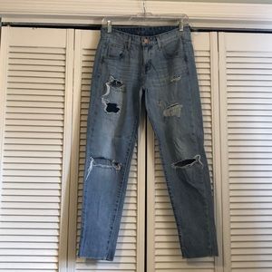 Mossimo Destroyed Boyfriend Crop Denim, Size 2/26